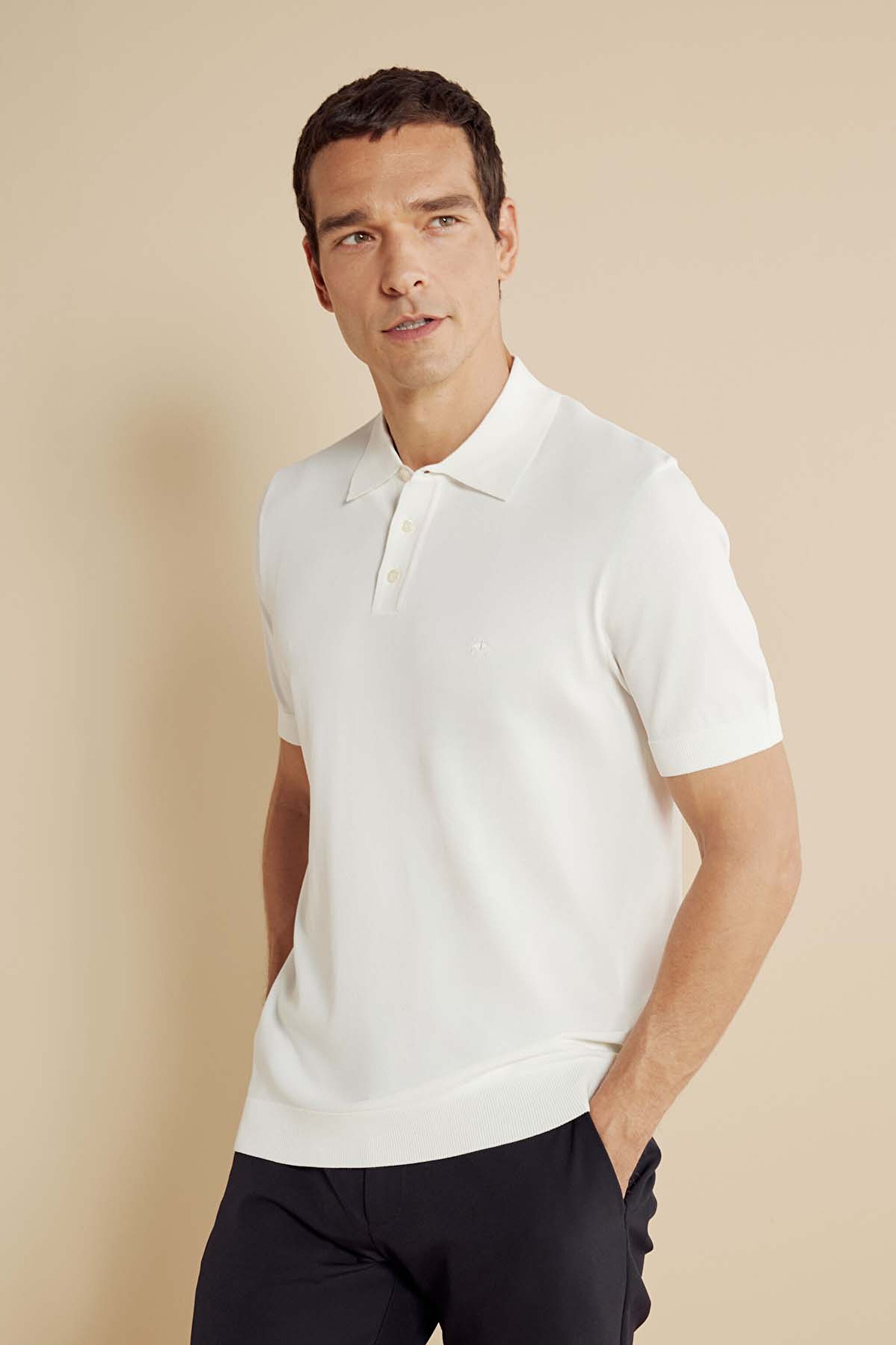 Polo Yaka Düğmeli Basic Rayon Kısa Kol Kazak - Kırık Beyaz (görsel 2)