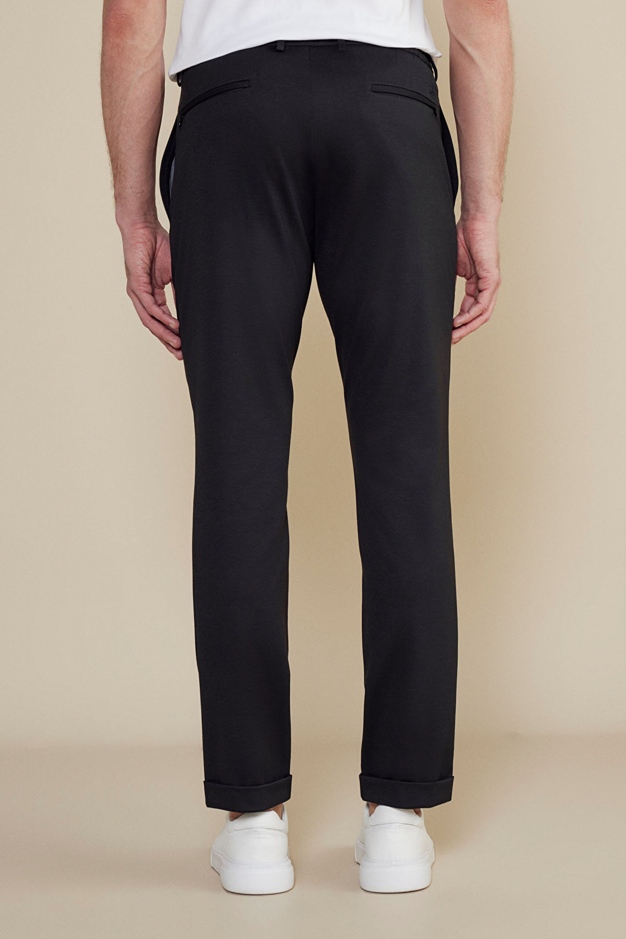 Beli Lastikli Jogger Pantolon - Siyah (görsel 4)