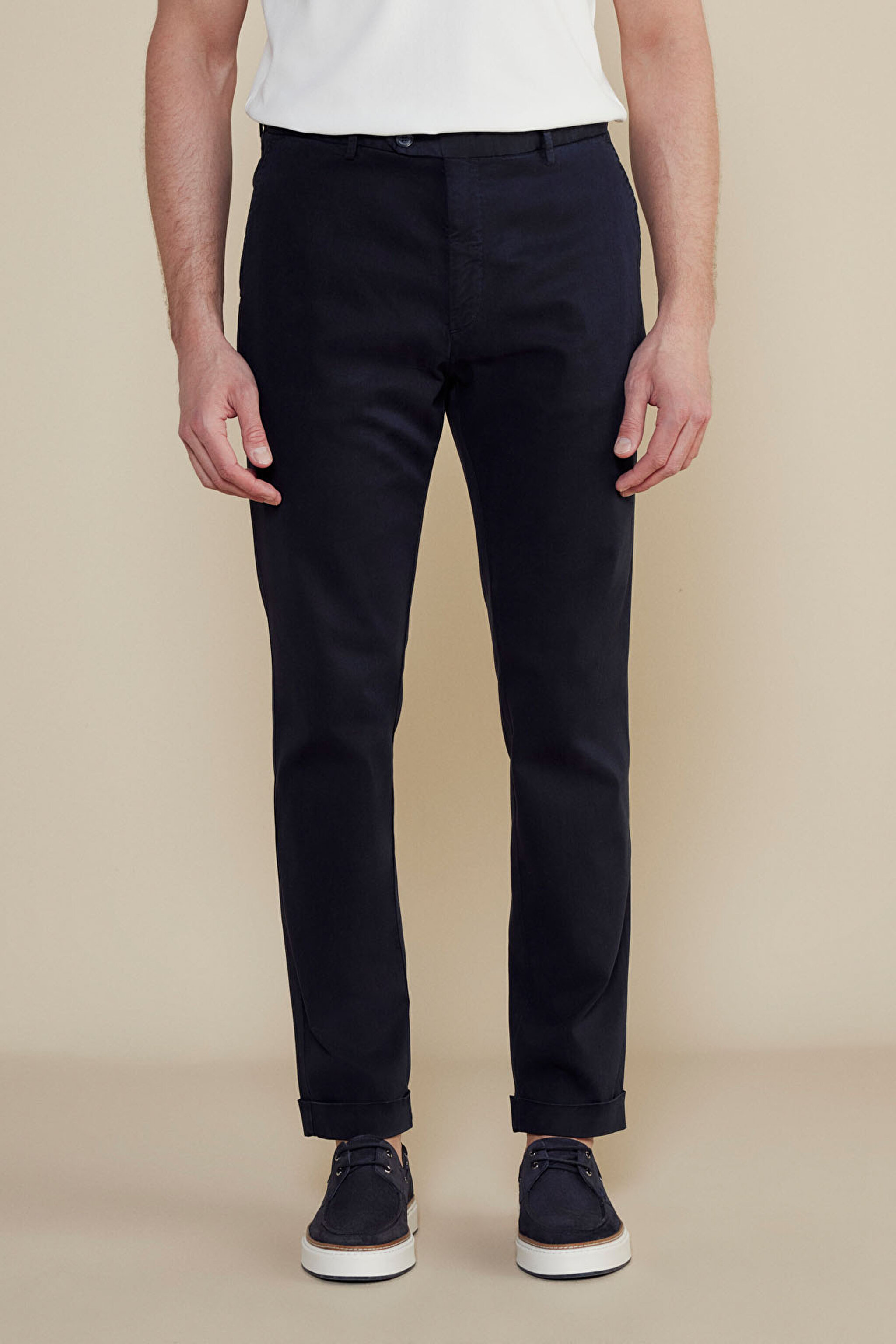 Premium Essentials Lyocell Karışımlı Parça Boya Chino Pantolon - Lacivert (görsel 3)