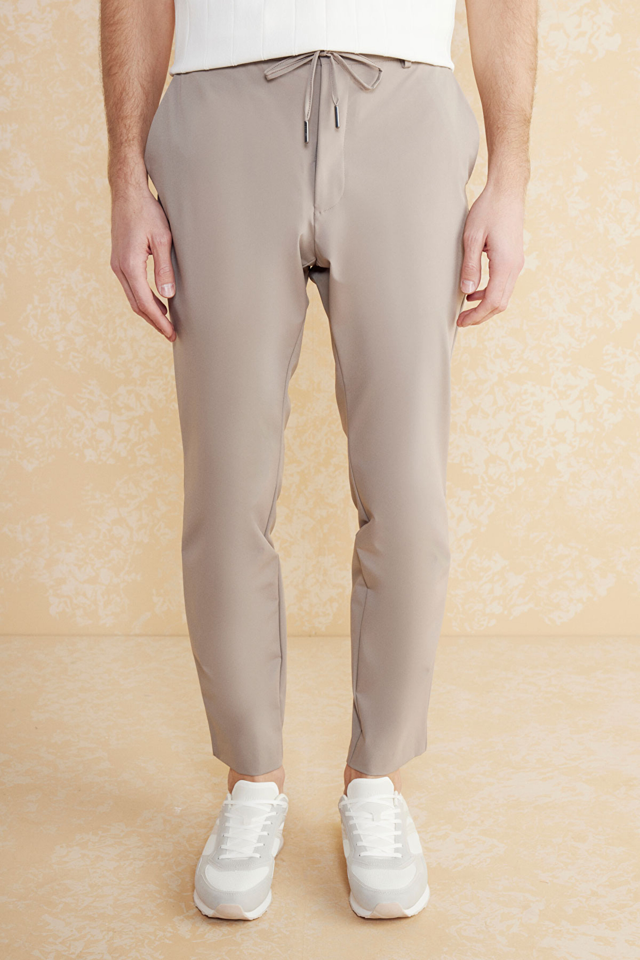 İçten Bağcıklı Jogger Performans Pantolon - Bej (görsel 3)