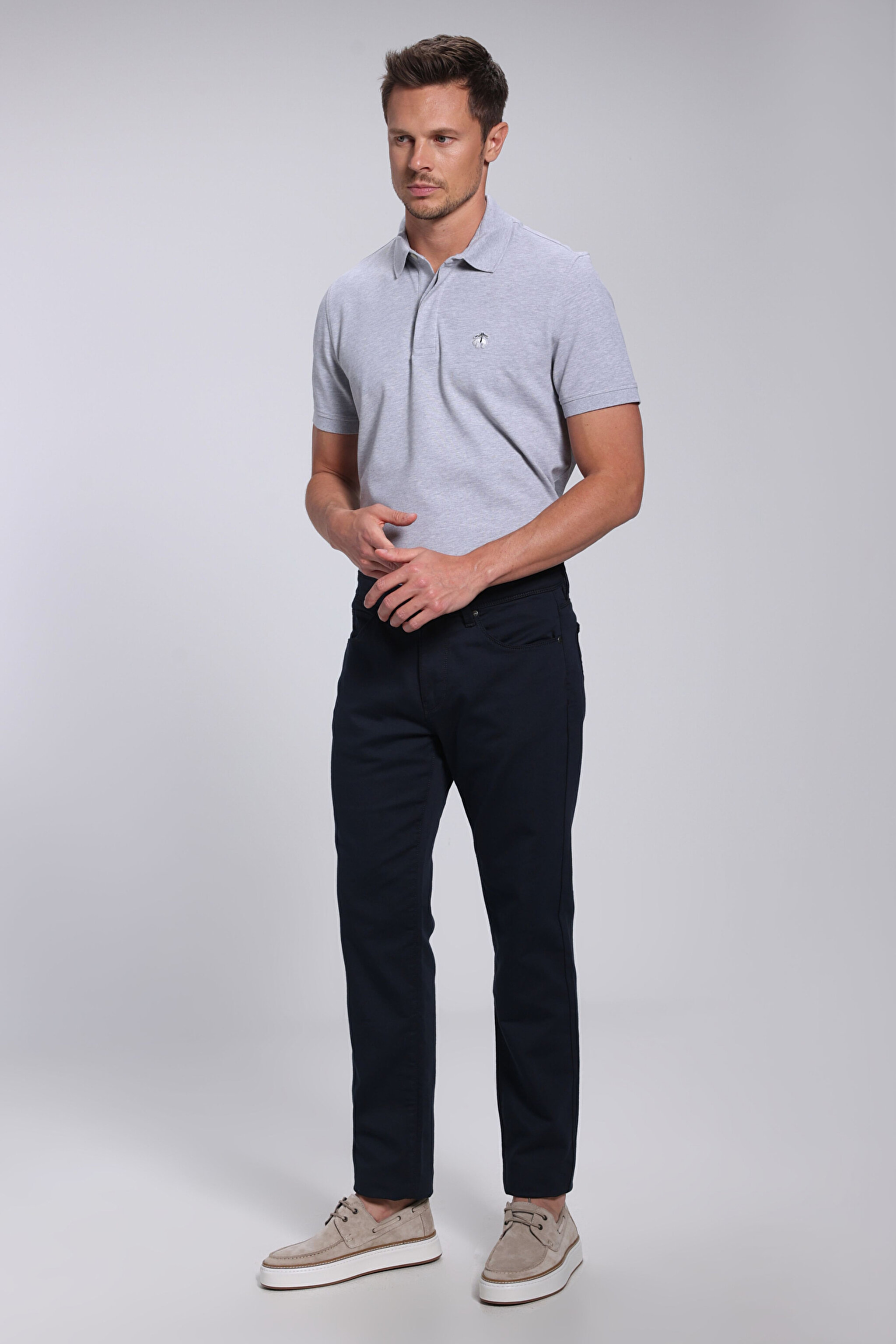 Pamuk Karışımlı Normal Bel Slim Fit Düz Parça  5 Cepli Pantolon - Lacivert