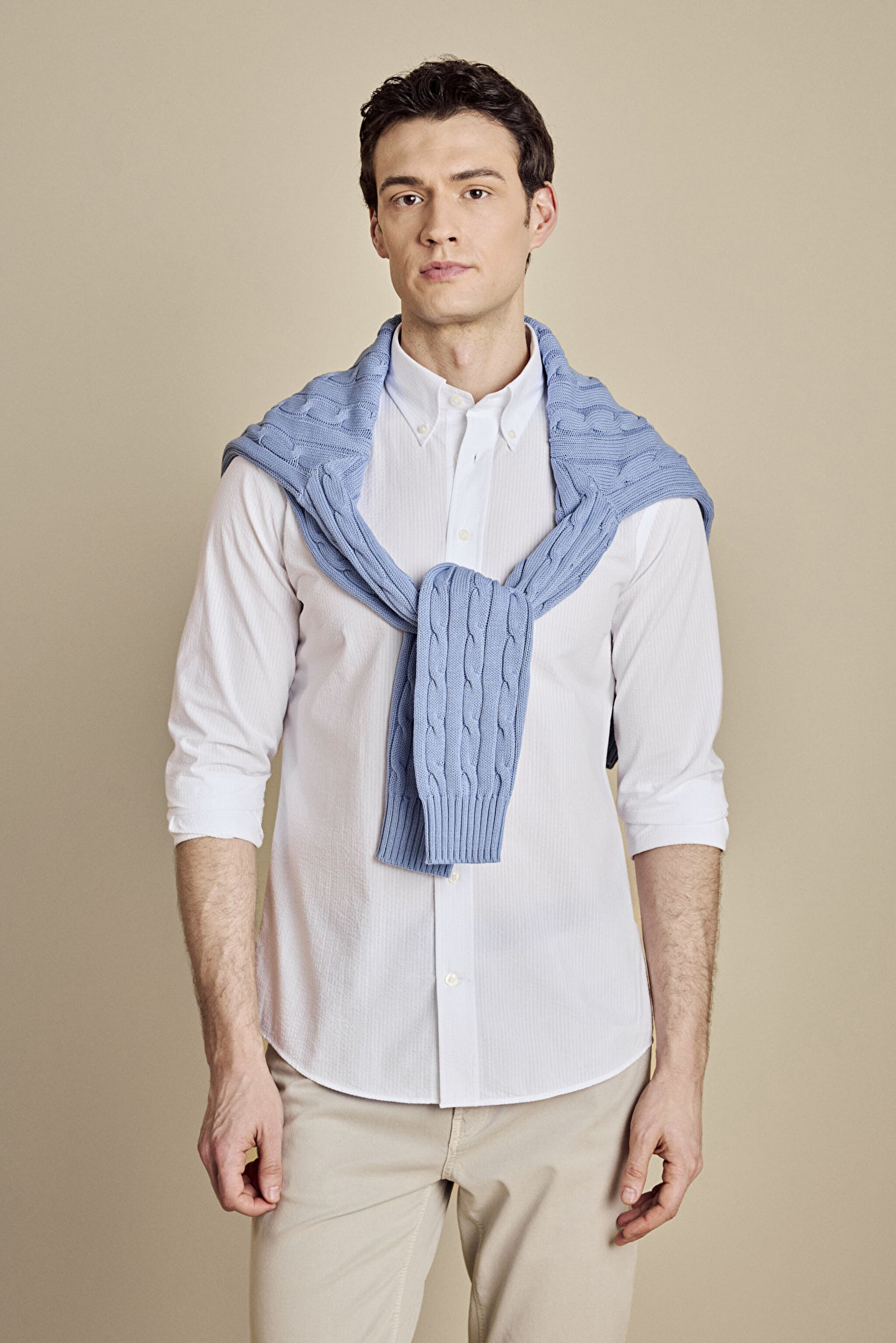 Düğmeli Yaka Slim Fit Gofre Gömlek - Beyaz