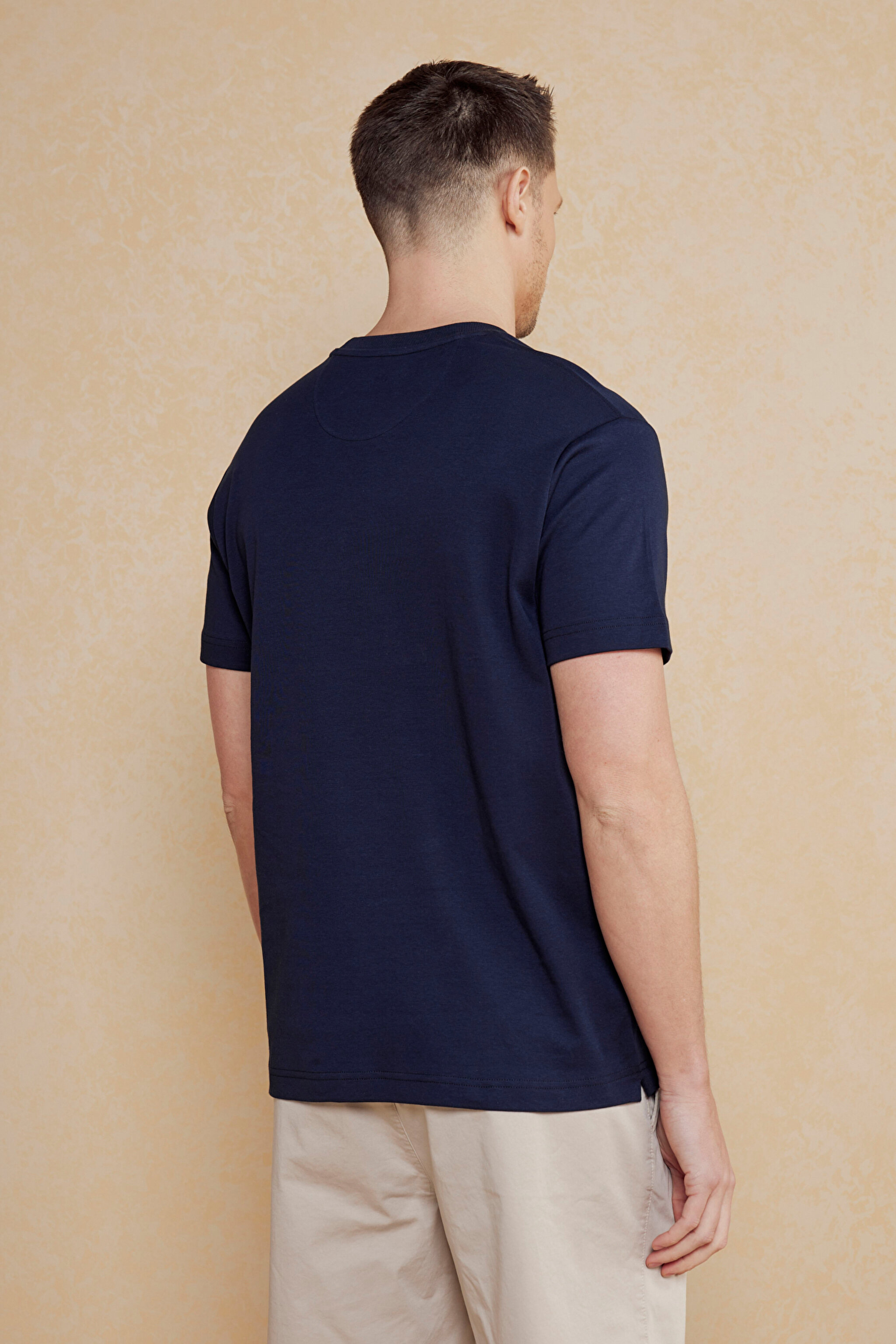 Kolu Patch Logolu Bisiklet Yaka Erkek T-Shirt - Lacivert (görsel 5)