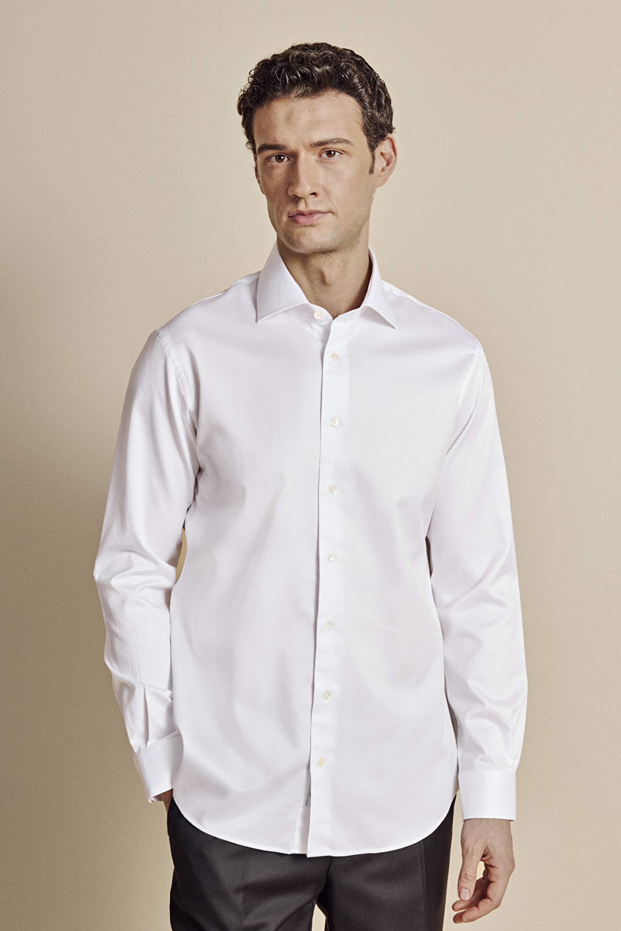 %100 Pamuk İtalyan Yaka Slim Fit Armürlü Limited Edition Gömlek - Beyaz (görsel 2)
