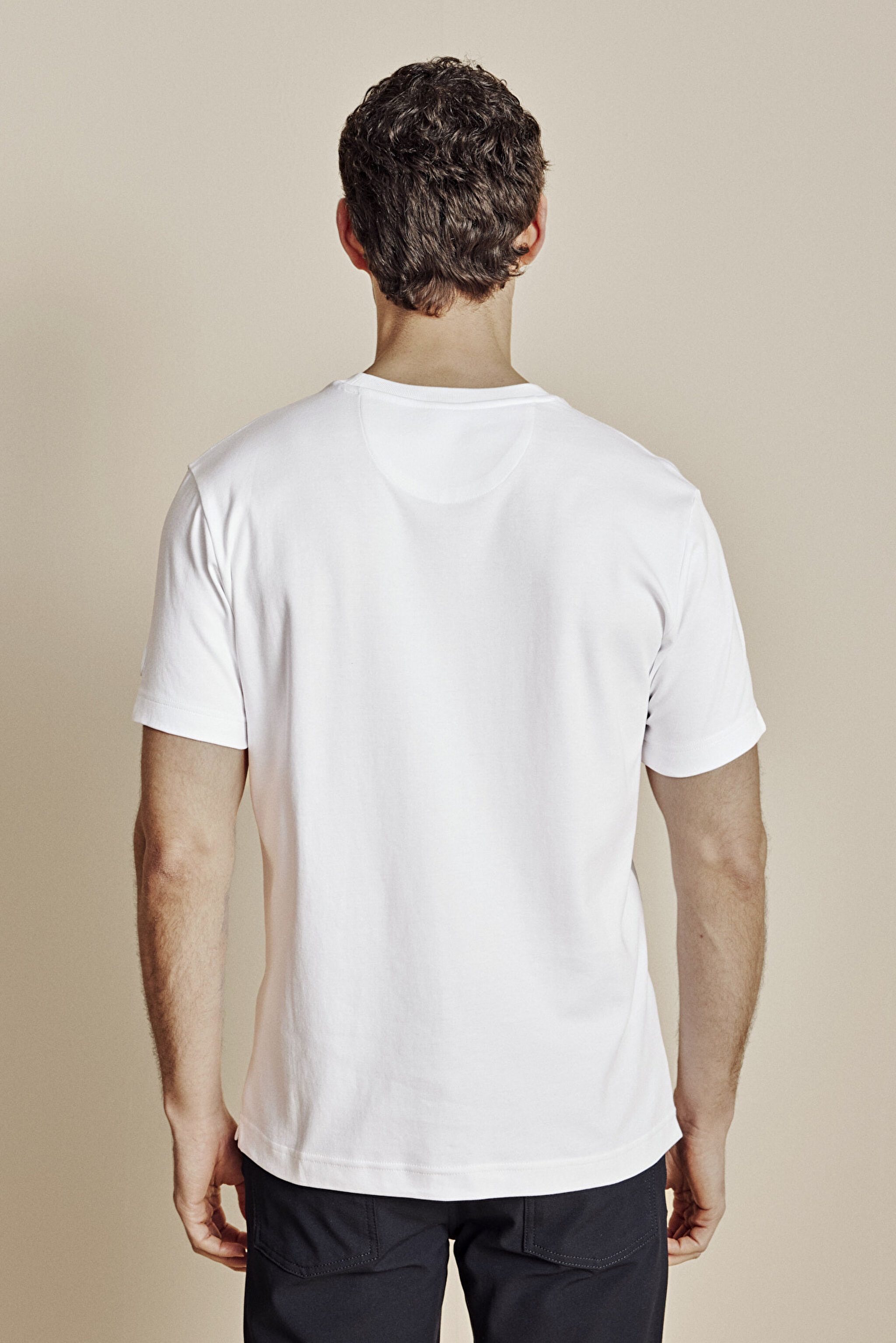 Pamuk Karışımlı Kolu Patch Logolu Bisiklet Yaka T-shirt - Kırık Beyaz (görsel 6)
