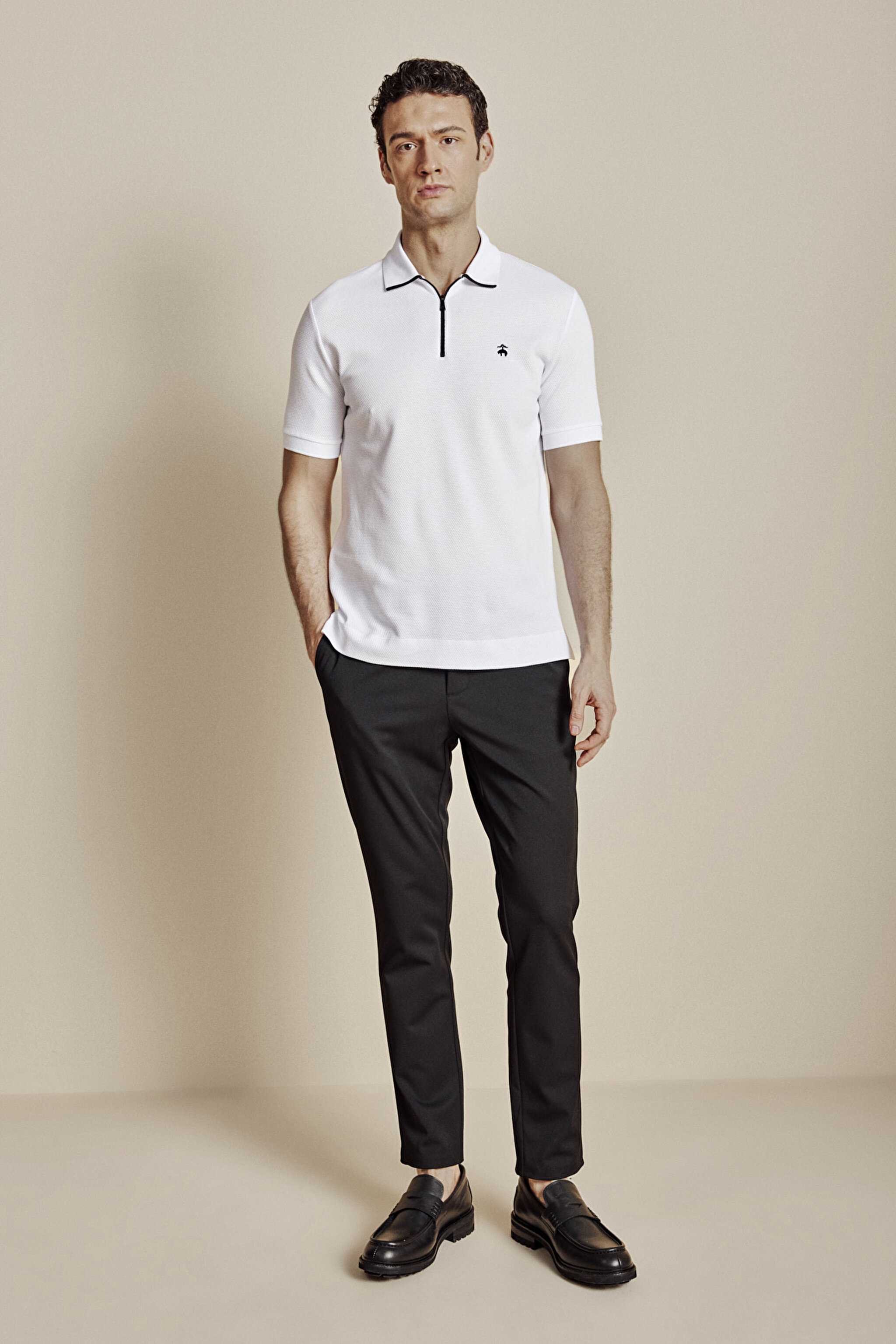 Fermuarlı Polo Yaka Kontrast Detaylı T-shirt - Beyaz (görsel 3)