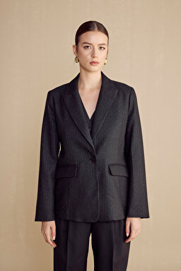 Mono Kapama Çizgili Taşlı Blazer - Siyah