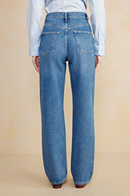 Metal Toka Detaylı Straight Fit Denim Pantolon - Mavi (görsel 4)