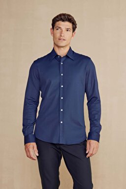 Slim Fit Klasik Yaka Performans Gömlek - Lacivert (görsel 2)