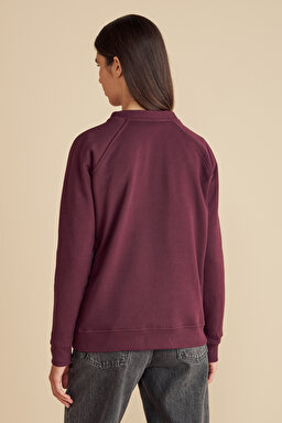 %100 Pamuk  Bisiklet Yaka Önü BB Nakışlı Sweatshirt - Bordo (görsel 6)