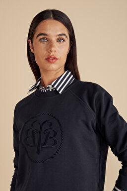 %100 Pamuk  Bisiklet Yaka Önü BB Nakışlı Sweatshirt - Lacivert (görsel 4)