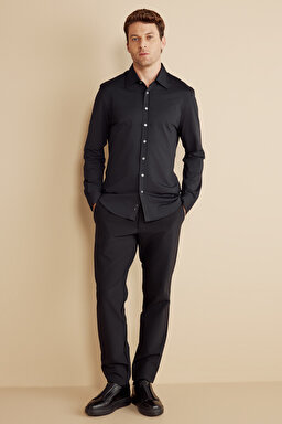 Klasik Yaka Slim Fit Performans Gömlek - Siyah (görsel 3)