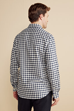 Düğmeli Yaka Slim Fit  Flannel Kareli Gömlek - Lacivert-Beyaz (görsel 5)