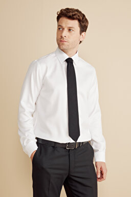 %100 Pamuk  Klasik Yaka Slim Fit Diagonal Non Iron Gömlek - Beyaz