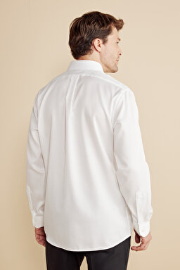 %100 Pamuk  Klasik Yaka Armürlü Regular Fit Non Iron Gömlek - Beyaz (görsel 5)