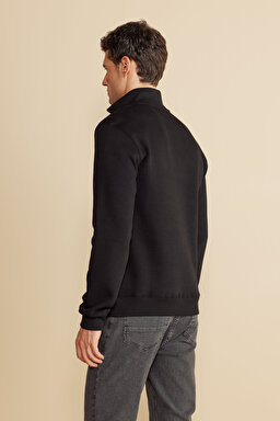 %100 Pamuk Bato Yaka Kuzu Peçli Sweatshirt - Siyah (görsel 5)