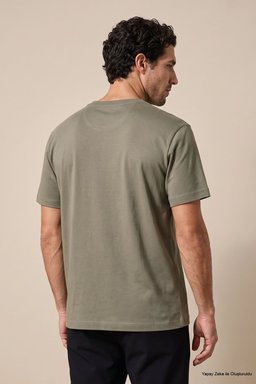 %100 Pamuk Kolu Patch Logo Detaylı Bisiklet Yaka T-Shirt - Açık Haki (görsel 4)
