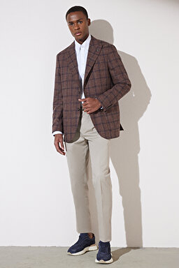 Slim Fit Dar Kesim Sivri Yaka Cepli Desenli Kruvaze Ceket - Kahverengi Kareli (görsel 3)