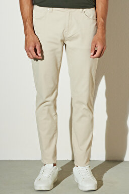 Regular Fit Geniş Kesim Cepli Pantolon - Bej (görsel 4)