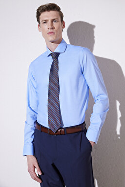 Slim Fit Dar Kesim İtalyan Yaka %100 Pamuk Gömlek - Mavi (görsel 2)