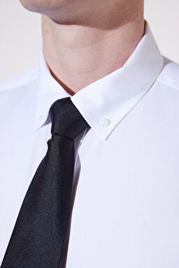 Comfort Fit Rahat Kesim Düğmeli Yaka %100 Pamuk Gabardin Gömlek - Beyaz (görsel 5)