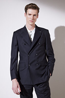 Slim Fit Dar Kesim Sivri Yaka Desenli Cepli Yünlü Takım Elbise - Siyah Çizgili (görsel 2)
