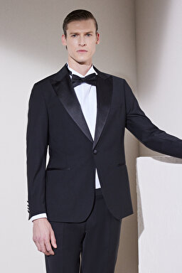 Slim Fit Dar Kesim Sivri Yaka Smokin Takım - Siyah (görsel 3)