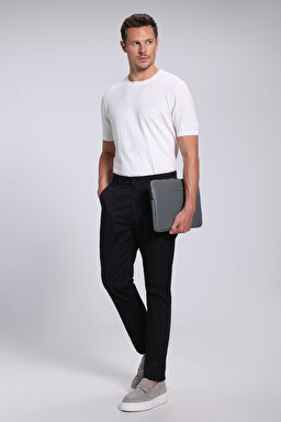 Jogger Düz Paça Teknik Pantolon - Siyah (görsel 2)