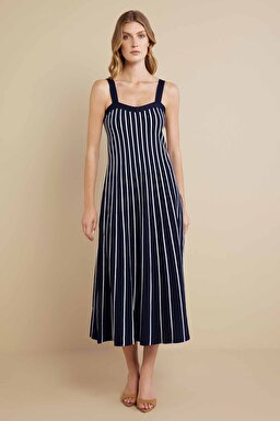 Askılı Maxi Boy Çizgili Rayon Triko Elbise - Lacivert-Kırık Beyaz (görsel 5)