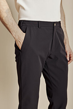 İçten Bağcıklı Slim Fit Jogger Performans Pantolon - Siyah (görsel 4)