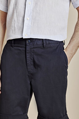 Premium Essential Parça Boya Chino Şort - Lacivert (görsel 4)