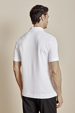 Fermuarlı Polo Yaka Kontrast Detaylı T-shirt - Beyaz (görsel 5)